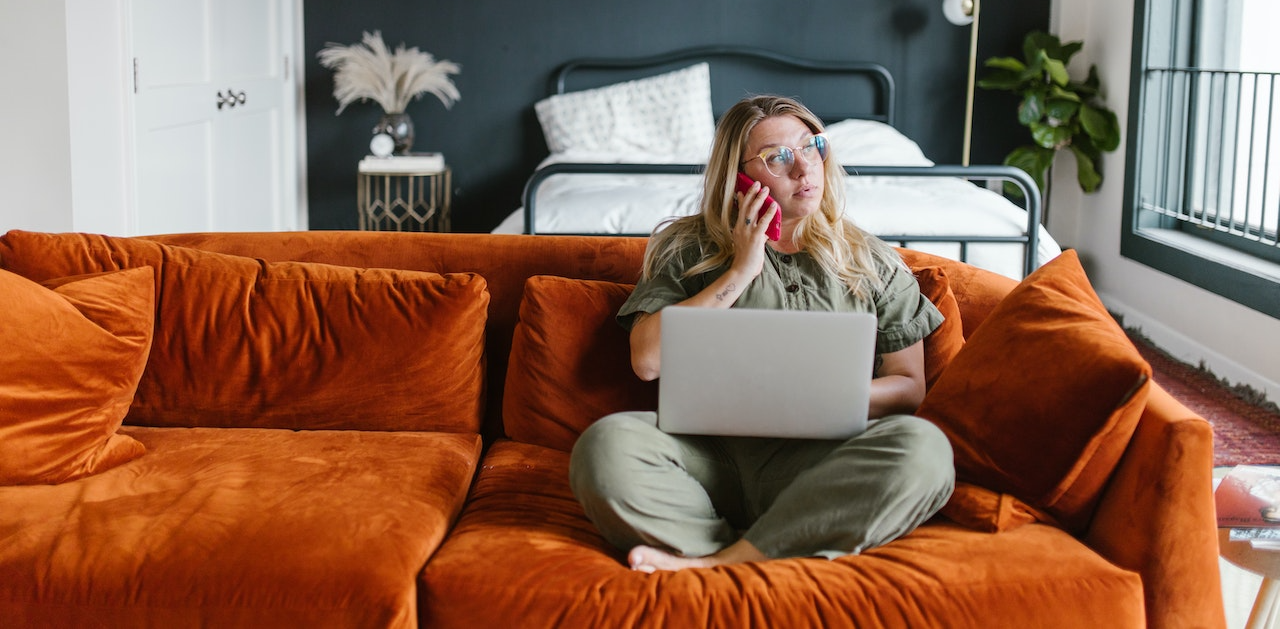 Register on the Urhab App